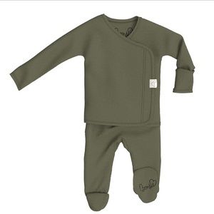 Bonsie olive green NWT footie 6-9 months